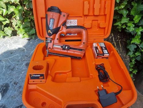 PASLODE im65 F16 afwerktacker, Tuin en Terras, Hand-tuingereedschap, Gebruikt, Overige soorten, Ophalen of Verzenden