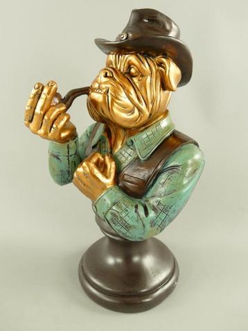 Polystone bulldog figuur met fluitje, gekleurd, H. 37 cm beschikbaar voor biedingen