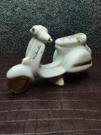 porseleinen scooter gemaakt in Italië, Ophalen of Verzenden, Zo goed als nieuw, Dier