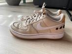 Nike sneakers maat 32, Kinderen en Baby's, Kinderkleding | Schoenen en Sokken, Gebruikt, Meisje, Schoenen, Ophalen of Verzenden