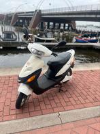 Elektrische scooter, Fietsen en Brommers, Scooters | Piaggio, Ophalen, Gebruikt, Overige modellen, Elektrisch