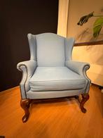 Blauwe Wingback Stoel met Nagelkop & Klauwpoten, Ophalen, Gebruikt, Hout, 75 tot 100 cm