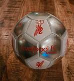 Liverpool fc bal met handtekening, Sport en Fitness, Voetbal, Ophalen, Nieuw, Bal