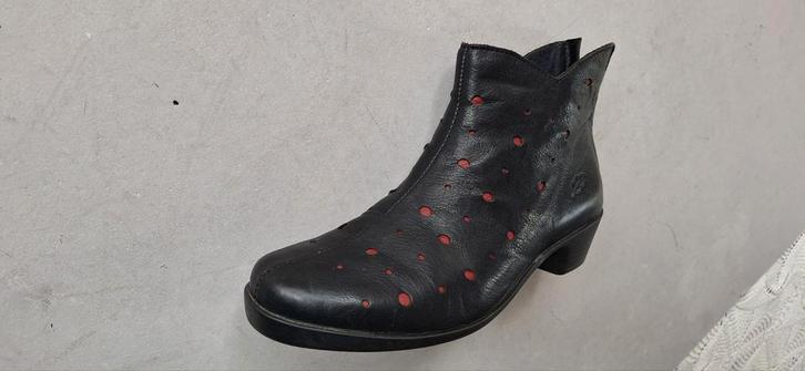 Z.g.a.n Loints of Holland enkellaarsjes  mt 38, Kleding | Dames, Schoenen, Zo goed als nieuw, Zwart, Ophalen of Verzenden