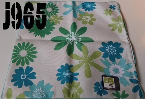 2lif Capri pillowcover outdoor 47X47cm bloemen motief, Tuin en Terras, Tuinmeubel-accessoires, Zo goed als nieuw, Ophalen of Verzenden