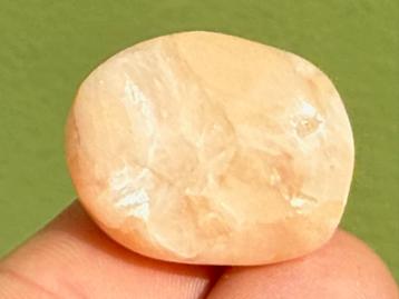 Zeoliet: Stilbiet mineralen beschikbaar voor biedingen
