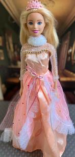 Barbie prinsessenjurk en kroontje, Ophalen of Verzenden, Gebruikt
