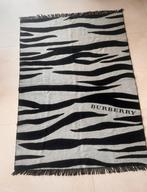 Burberry deken wol & kasjmier. Zwart / Grijs. 192cm x 134cm, Huis en Inrichting, Woonaccessoires | Plaids en Woondekens, Ophalen