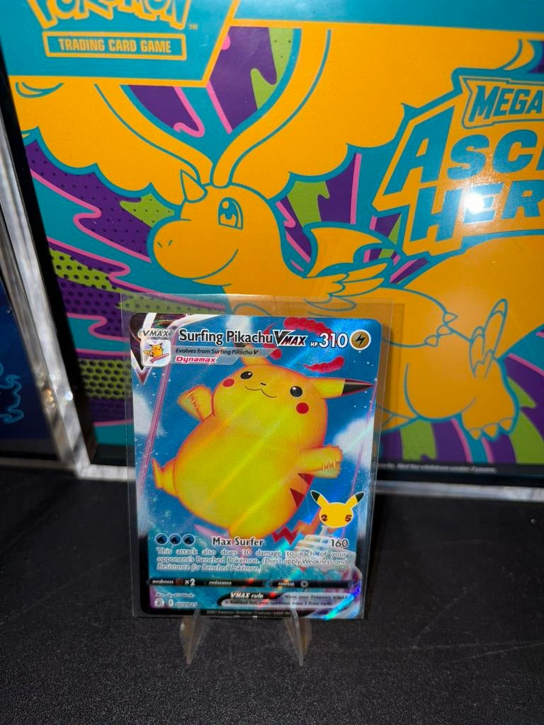 2x Surfing Pikachu Vmax 009/025, Ophalen of Verzenden, Zo goed als nieuw