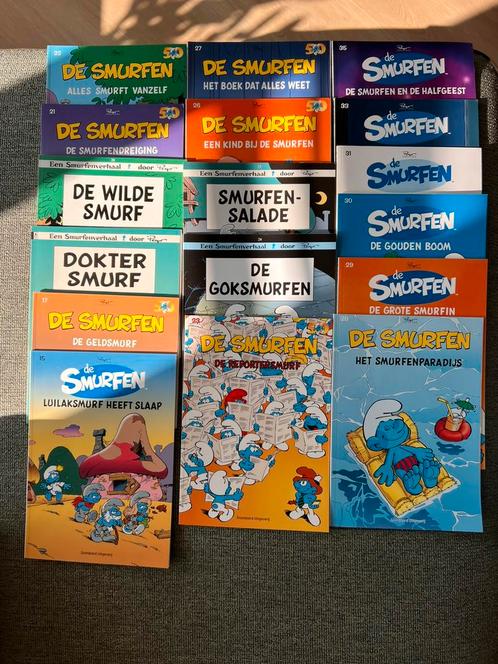 Peyo - 17x stripboek smurfen nr. 15/17 19-31 /33/35, Verzamelen, Smurfen, Zo goed als nieuw, Stripboek, Verschillende Smurfen