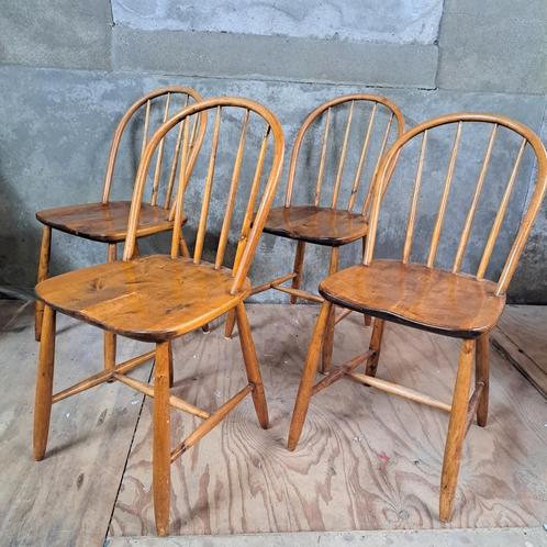 Vintage 4 stuks Spijlenstoelen, 1960s., Huis en Inrichting, Stoelen, Zo goed als nieuw, Twee, Ophalen