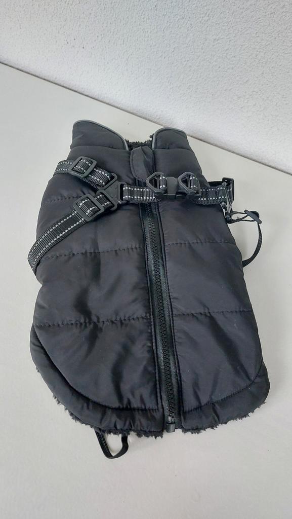 Hondenjasjes  3 stuks + bescherm broekje loopsheid nieuw, Dieren en Toebehoren, Hondenkleding, Nieuw, Overige hondenkleding, Ophalen of Verzenden