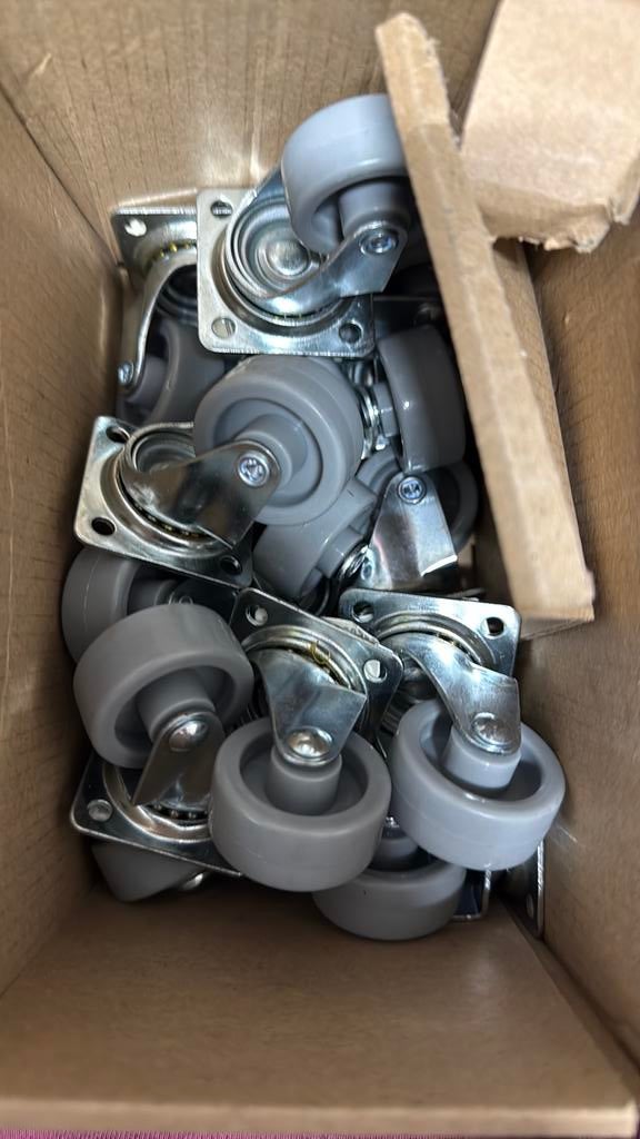 Te koop transport wieltjes, Ophalen of Verzenden, Zo goed als nieuw