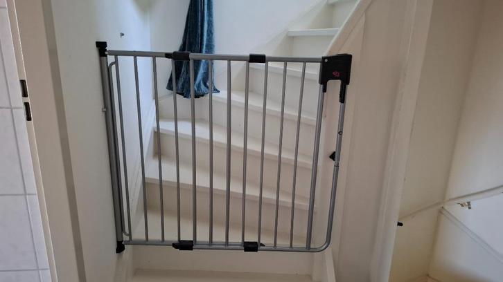 A3 SafetyDoor Traphek 2 keer grijs, Kinderen en Baby's, Traphekjes, Zo goed als nieuw, Schroefhekje, Metaal of IJzer, 115 cm of meer