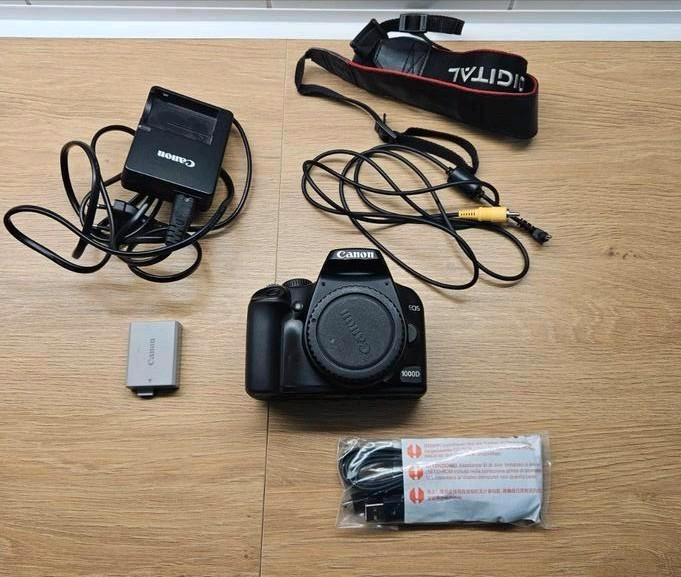 Canon EOS 1000D body Spiegelreflexcamera, Audio, Tv en Foto, Fotocamera's Digitaal, Gebruikt, Spiegelreflex, Canon, Geen optische zoom