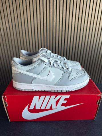 Nike Dunk Low Two Toned Grey (GS) - Maat 38 beschikbaar voor biedingen