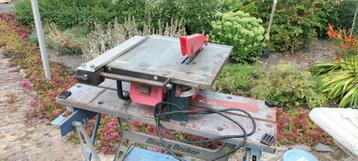 Tegelzaagtafel beschikbaar voor biedingen