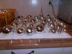 32 zilveren kerstballen van glas ,, Diversen, Kerst, Gebruikt, Ophalen of Verzenden