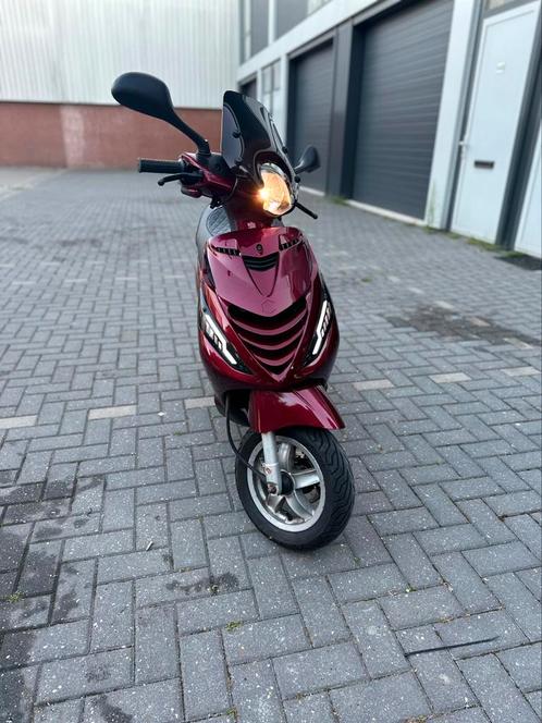 Paggio Zip 50cc, Fietsen en Brommers, Scooters | Piaggio, Gebruikt, Zip, Maximaal 45 km/u, Benzine, Ophalen