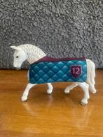 Schleich paard  🐴 (schimmel) met deken, Ophalen of Verzenden, Zo goed als nieuw, Paard, Beeldje of Figuurtje