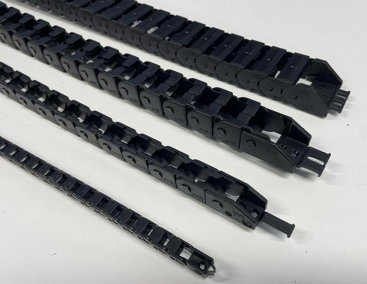 kabelrups kabelgeleider Kabelschlepp Flex rail kabelgoot, Hobby en Vrije tijd, Elektronica-componenten, Zo goed als nieuw, Ophalen of Verzenden