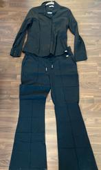 Set TQ Amsterdam travelstof broek blouse zwart 42 xl izgs, Kleding | Dames, Ophalen of Verzenden, Zo goed als nieuw