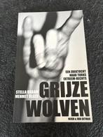 Mehmet Ulger - Grijze Wolven, Boeken, Mehmet Ulger; Stella Braam, Ophalen of Verzenden, Zo goed als nieuw, Nederland