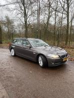 BMW 5-Serie 520I 135KW Touring Aut8 2012 Bruin, Auto's, Achterwielaandrijving, Beige, 4 cilinders, Stationwagon