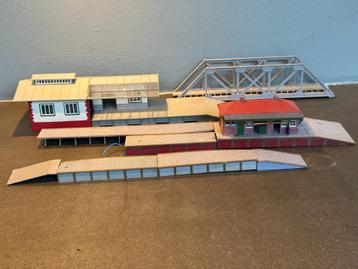 Kibri 9455 goedenloods, perrons en brug voor de treinbaan H0 beschikbaar voor biedingen