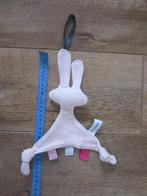 Funnies lichtrose superzacht knuffel-label-speendoek konijn, Kinderen en Baby's, Speelgoed | Knuffels en Pluche, Ophalen of Verzenden