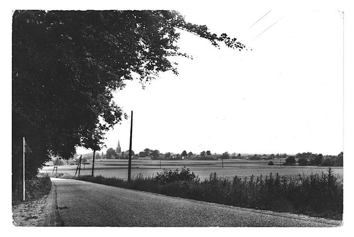 975860 Gezicht op Beek Gld 1964 Gelopen met postzegel, Verzamelen, Ansichtkaarten | Nederland, Gelopen, Gelderland, 1960 tot 1980