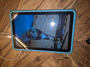 spoused kindertablet beschikbaar voor biedingen