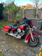 Harley Davidson electra glide classic rood, 2 cilinders, Sportuitlaat, Motorrijbewijs A, Particulier