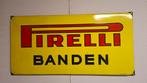 Vintage Emaille Reclamebord Pirelli Banden 96x47cm, Ophalen, Gebruikt, Reclamebord