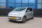 Vw Up! Panorama dak | Lederen bekleding | Stoelverwarming, Auto's, Volkswagen, Voorwielaandrijving, Euro 5, 74 pk, 840 kg
