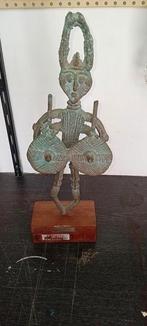 Bronzen beeldje soldaat uit Sardinie., Antiek en Kunst, Ophalen of Verzenden