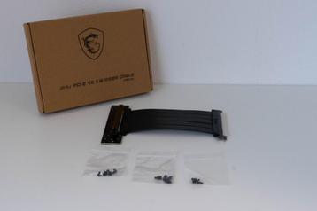 *NIEUW* MSI PCI-E Riser cable beschikbaar voor biedingen