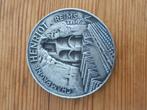 Champagne Henriot genummerde zilveren medaille, Ophalen of Verzenden, Zilver