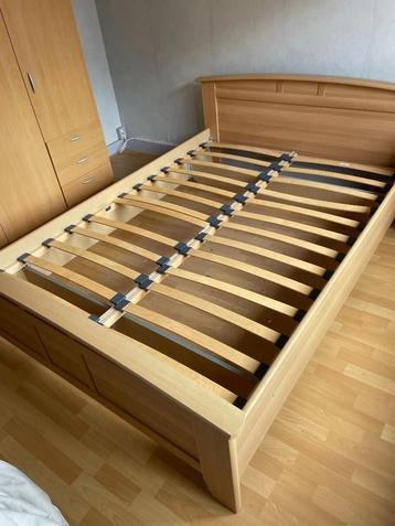 Twee persoonbed twijfelaar eventueel met kast