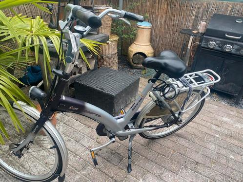 Sparta Ion electrische fiets, Fietsen en Brommers, Elektrische fietsen, Gebruikt, Sparta, 30 tot 50 km per accu, Ophalen of Verzenden