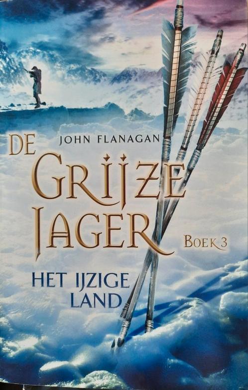 John Flanagan - Het ijzige land, Boeken, Kinderboeken | Jeugd | 10 tot 12 jaar, Gelezen, Ophalen of Verzenden
