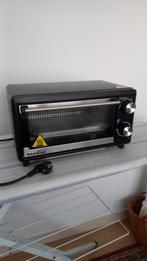 Camping oventje 800 watt, Caravans en Kamperen, Ophalen of Verzenden, Zo goed als nieuw