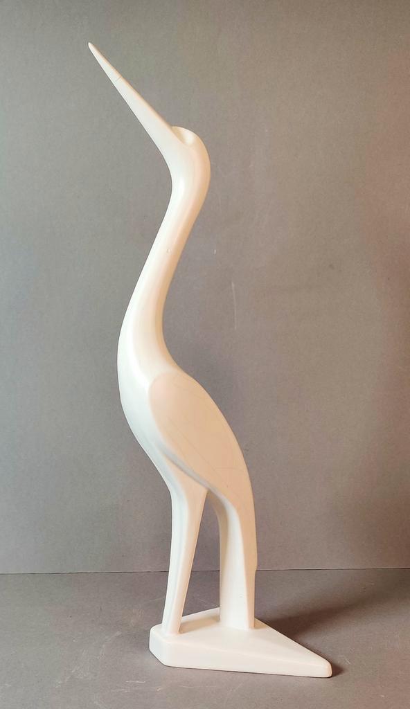 Beeld reiger. Plateel Flora Gouda Holland . Mid Century  37, Antiek en Kunst, Kunst | Designobjecten, Ophalen of Verzenden