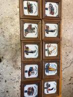 10 tegeltjes in houten lijst origineel makkummer aardewerk, Antiek en Kunst, Ophalen