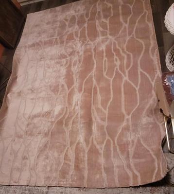 Vloerkleed apart design zgan €90 beschikbaar voor biedingen