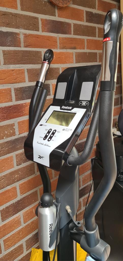 Reebok Crosstrainer C 5.8e Limited Edition, Sport en Fitness, Fitnessapparatuur, Gebruikt, Crosstrainer, Armen, Benen, Buik, Metaal