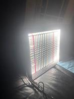 Kweeklamp led verlichting 708 ledlampjes en 3 droogmetten, Tuin en Terras, Ophalen, Zo goed als nieuw, Kweeklamp