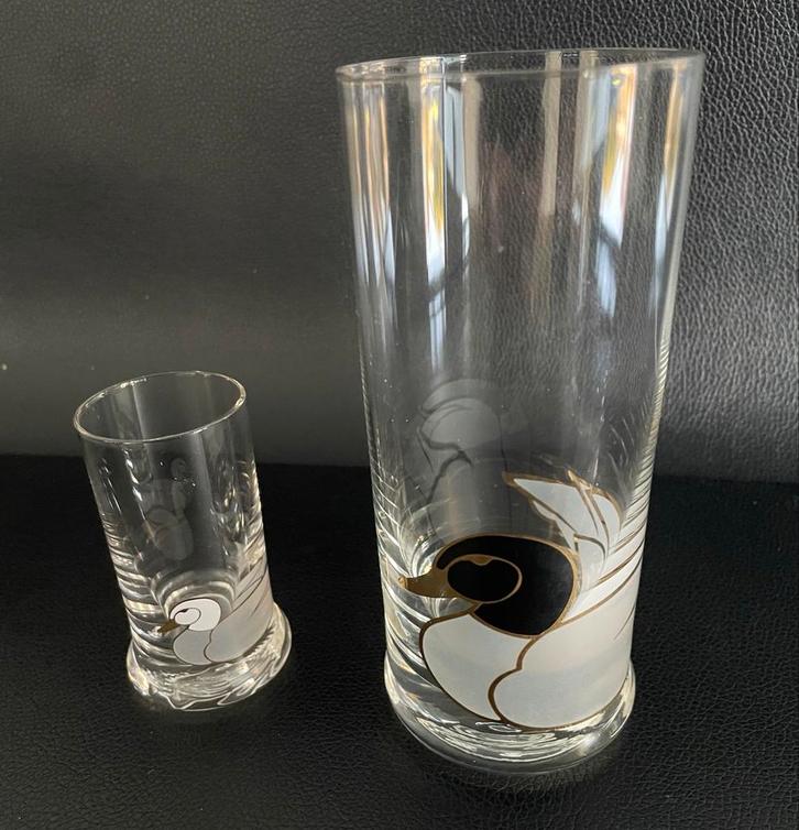 Glas met Eend Design, Huis en Inrichting, Keuken | Servies, Gebruikt, Glas of Glazen, Overige stijlen, Glas, Ophalen of Verzenden