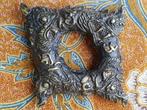 Mooie zware antieke Chinese knoop of sluiting van brons., Ophalen of Verzenden