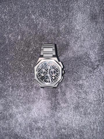 Horloge NYI Watches beschikbaar voor biedingen